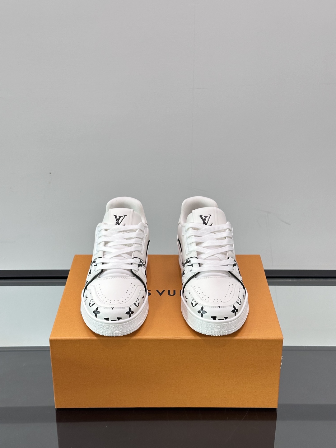 𝐋𝐨𝐮𝐢𝐬 𝐕𝐮𝐢𝐭𝐭𝐨𝐧 𝐓𝐫𝐚𝐢𝐧𝐞𝐫#路易威登#系列最新运动鞋 品质再次升级、细节超赞 简直不要太