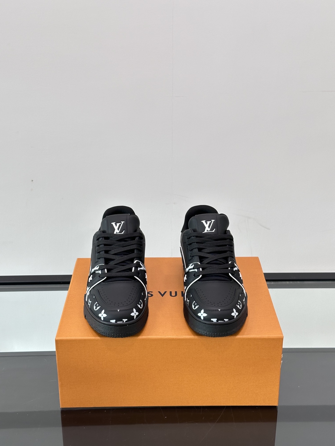 𝐋𝐨𝐮𝐢𝐬 𝐕𝐮𝐢𝐭𝐭𝐨𝐧 𝐓𝐫𝐚𝐢𝐧𝐞𝐫#路易威登#系列最新运动鞋 品质再次升级、细节超赞 简直不要太