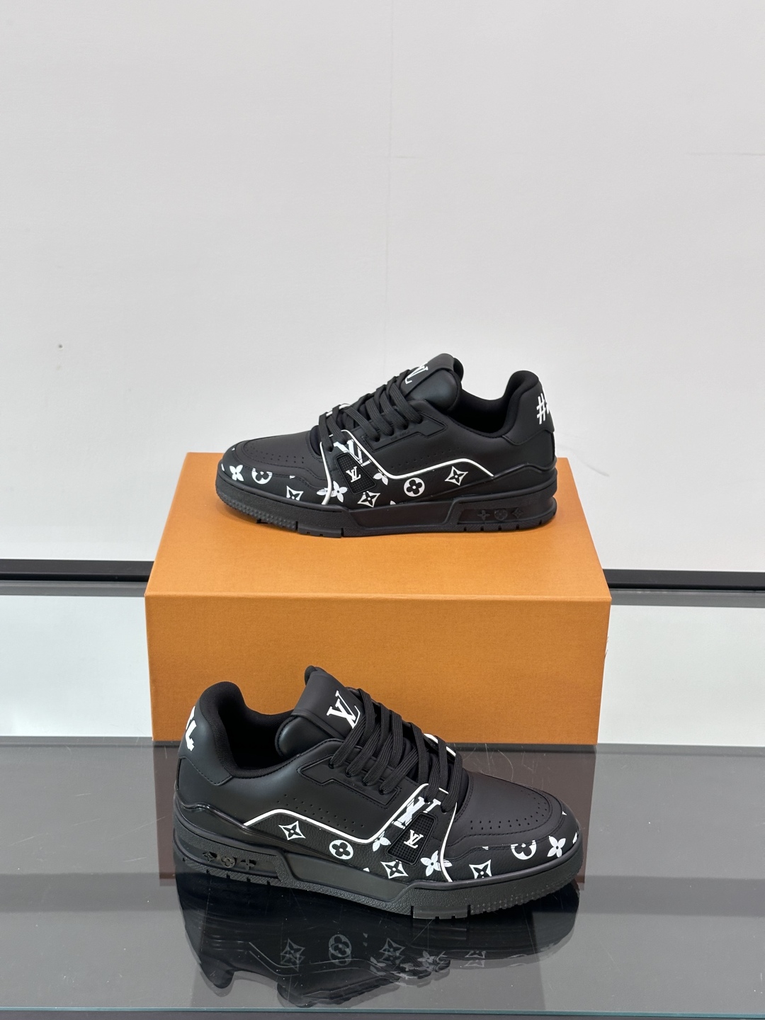 𝐋𝐨𝐮𝐢𝐬 𝐕𝐮𝐢𝐭𝐭𝐨𝐧 𝐓𝐫𝐚𝐢𝐧𝐞𝐫#路易威登#系列最新运动鞋 品质再次升级、细节超赞 简直不要太