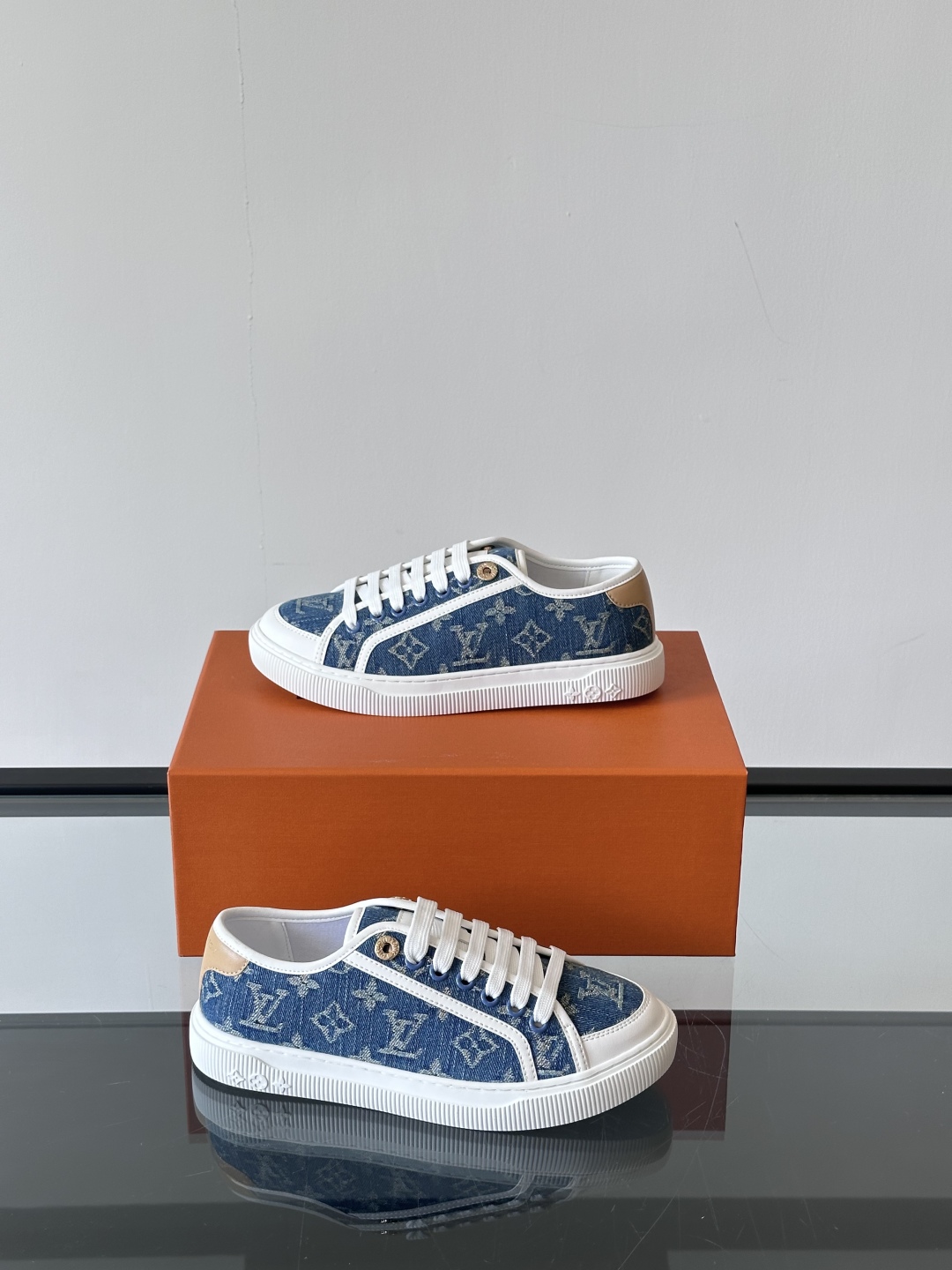  𝐋𝐨𝐮𝐢𝐬 𝐕𝐮𝐢𝐭𝐭𝐨𝐧 𝟮𝟬𝟮𝟱/𝐬𝐬 路易威登春夏新款休闲运动板鞋

具有青春气息的洋溢气息，上