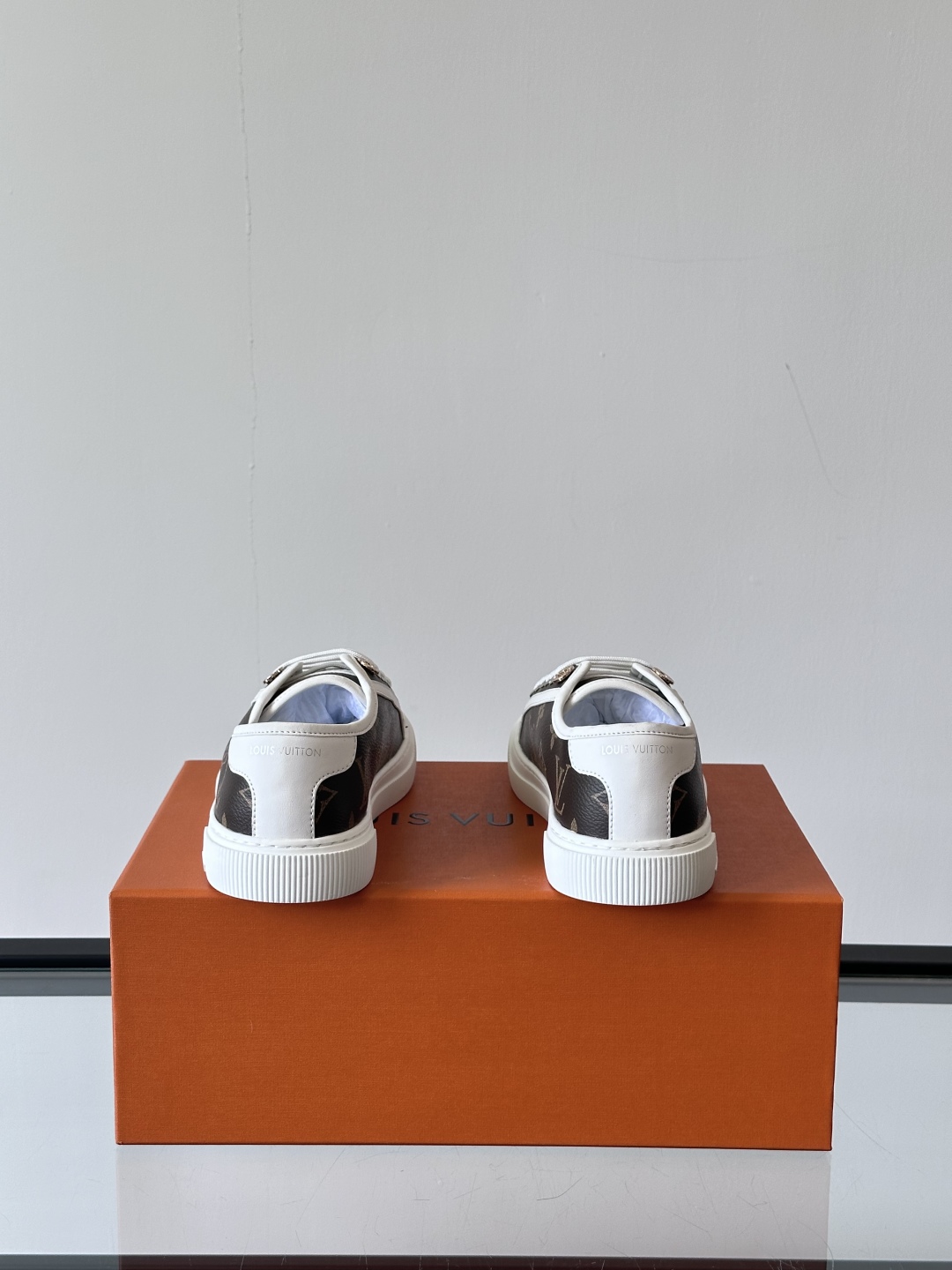  𝐋𝐨𝐮𝐢𝐬 𝐕𝐮𝐢𝐭𝐭𝐨𝐧 𝟮𝟬𝟮𝟱/𝐬𝐬 路易威登春夏新款休闲运动板鞋

具有青春气息的洋溢气息，上