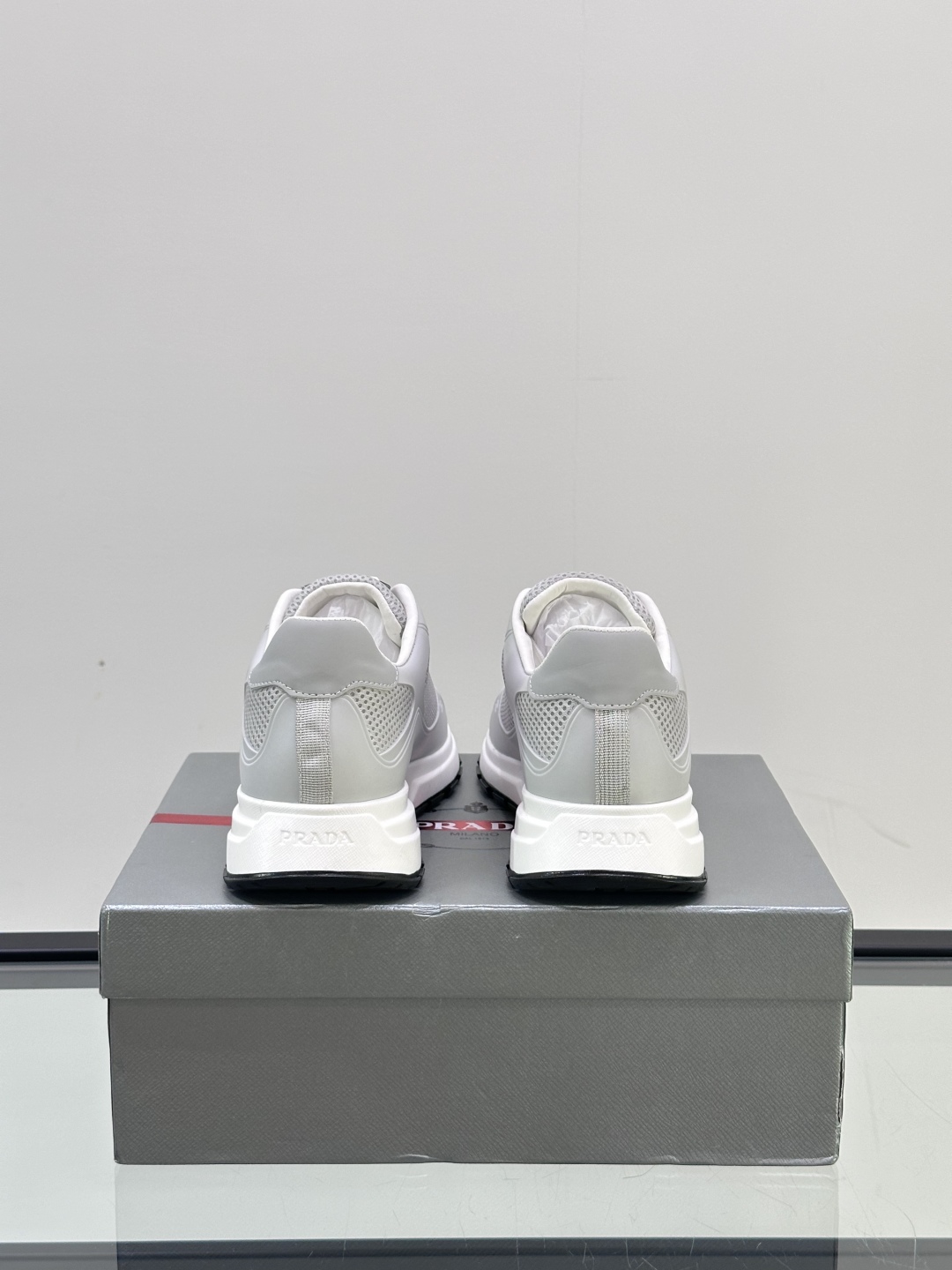 ◾️▫️Prad*拉达2025新品男士时尚运动鞋，进口小牛皮拼接网面材料，内里头层小牛皮搭配小牛鞋垫，鞋