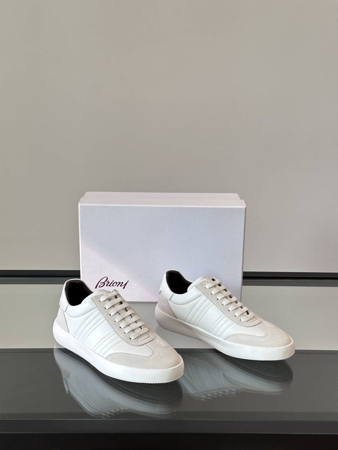 Brioni/布里奥尼 新款男士休闲鞋 采用意大利进口高丝光水洗翻毛皮和意大利进口小牛皮，立体感和亲肤感