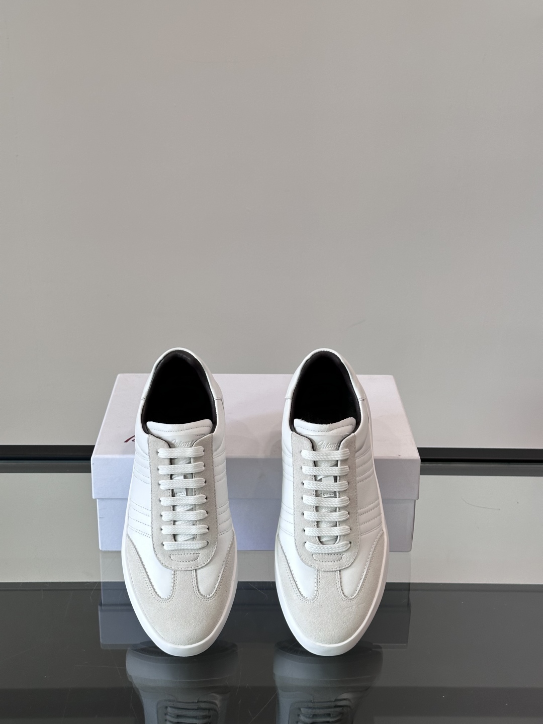Brioni/布里奥尼 新款男士休闲鞋 采用意大利进口高丝光水洗翻毛皮和意大利进口小牛皮，立体感和亲肤感