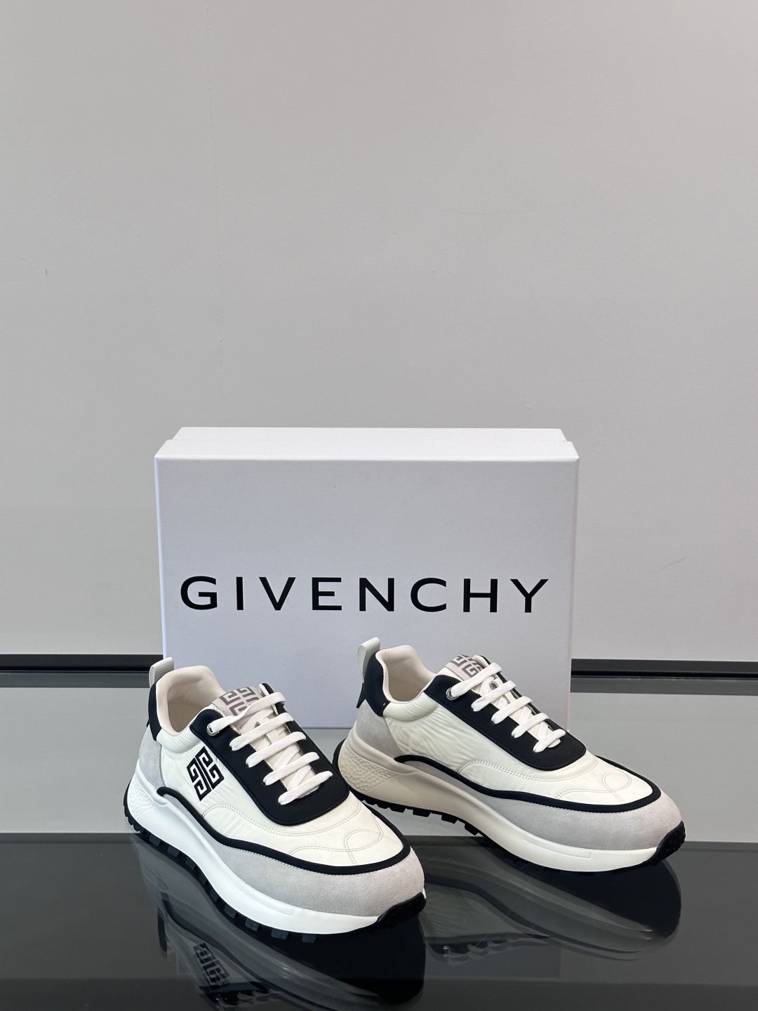 ▫️Gv *y～全新GIV 1男士厚底增高休闲运动鞋，鞋面高品质小牛皮拼接透气布面制成！上脚效果帅气有型