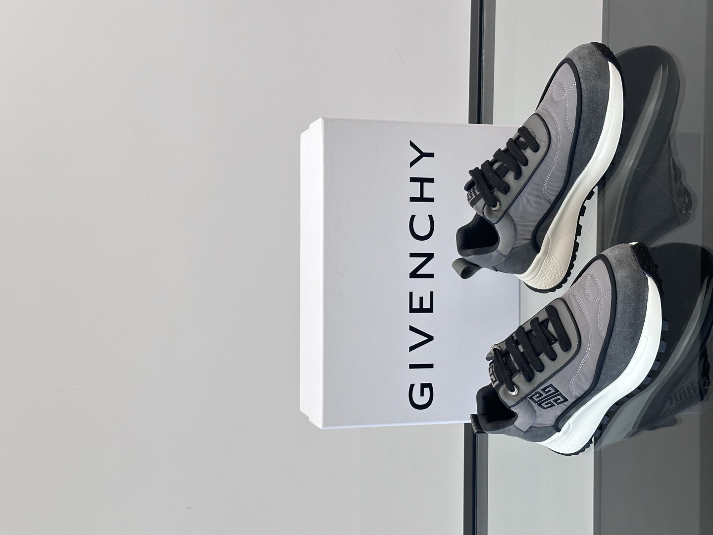 ▫️Gv *y～全新GIV 1男士厚底增高休闲运动鞋，鞋面高品质小牛皮拼接透气布面制成！上脚效果帅气有型