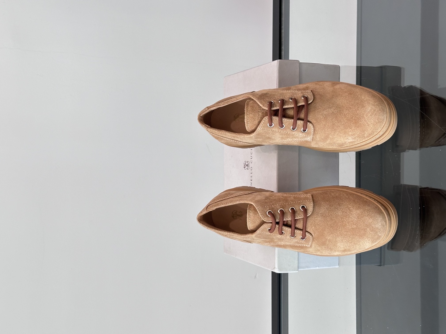 Brunello Cucinelli 高端男士休闲皮鞋，原版进口皮料打造，此款鞋型堪称经典，永不过时！真
