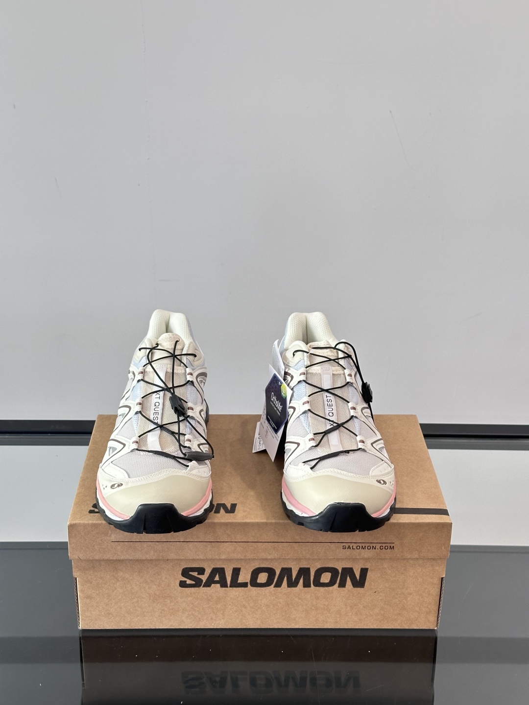 Salomon萨洛蒙情侣运动休闲鞋户外复古潮鞋透气XT-QUEST！一看就是属于我们超级超级好看配色呀！