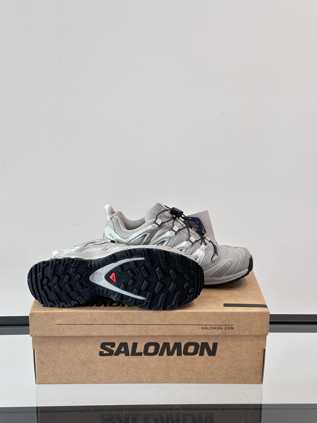 Salomon XA PRO 3D ADV 萨洛蒙户外越野跑鞋 鞋面采用SENSIFIT贴合技术 全方位