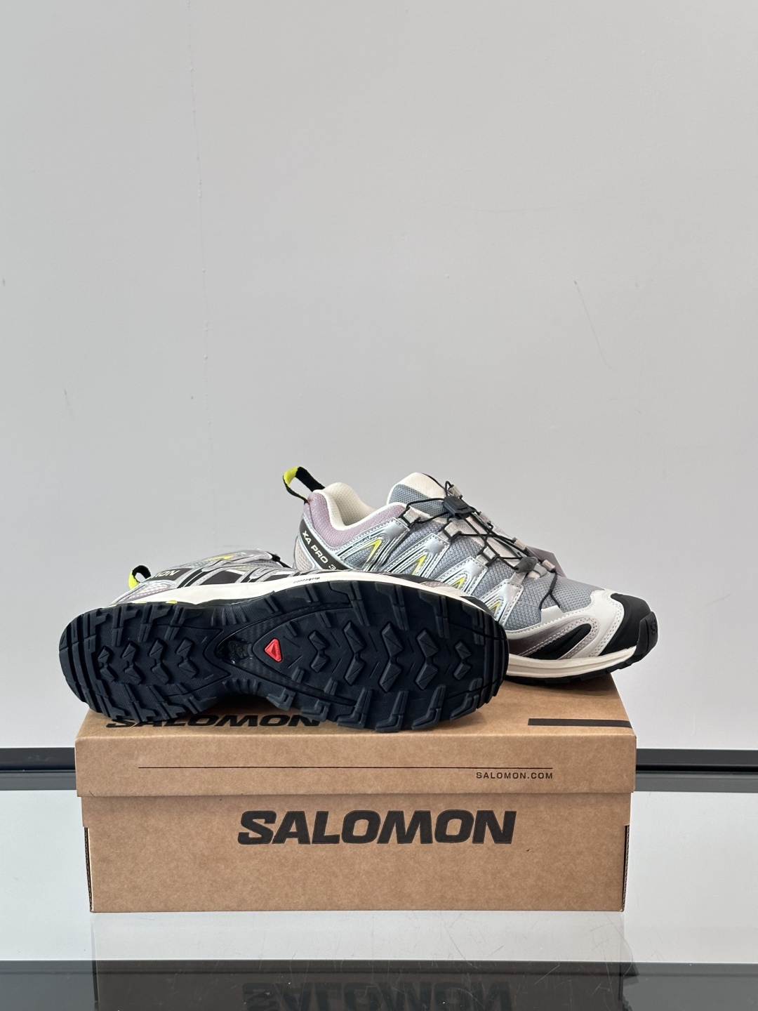 Salomon XA PRO 3D ADV 萨洛蒙户外越野跑鞋 鞋面采用SENSIFIT贴合技术 全方位