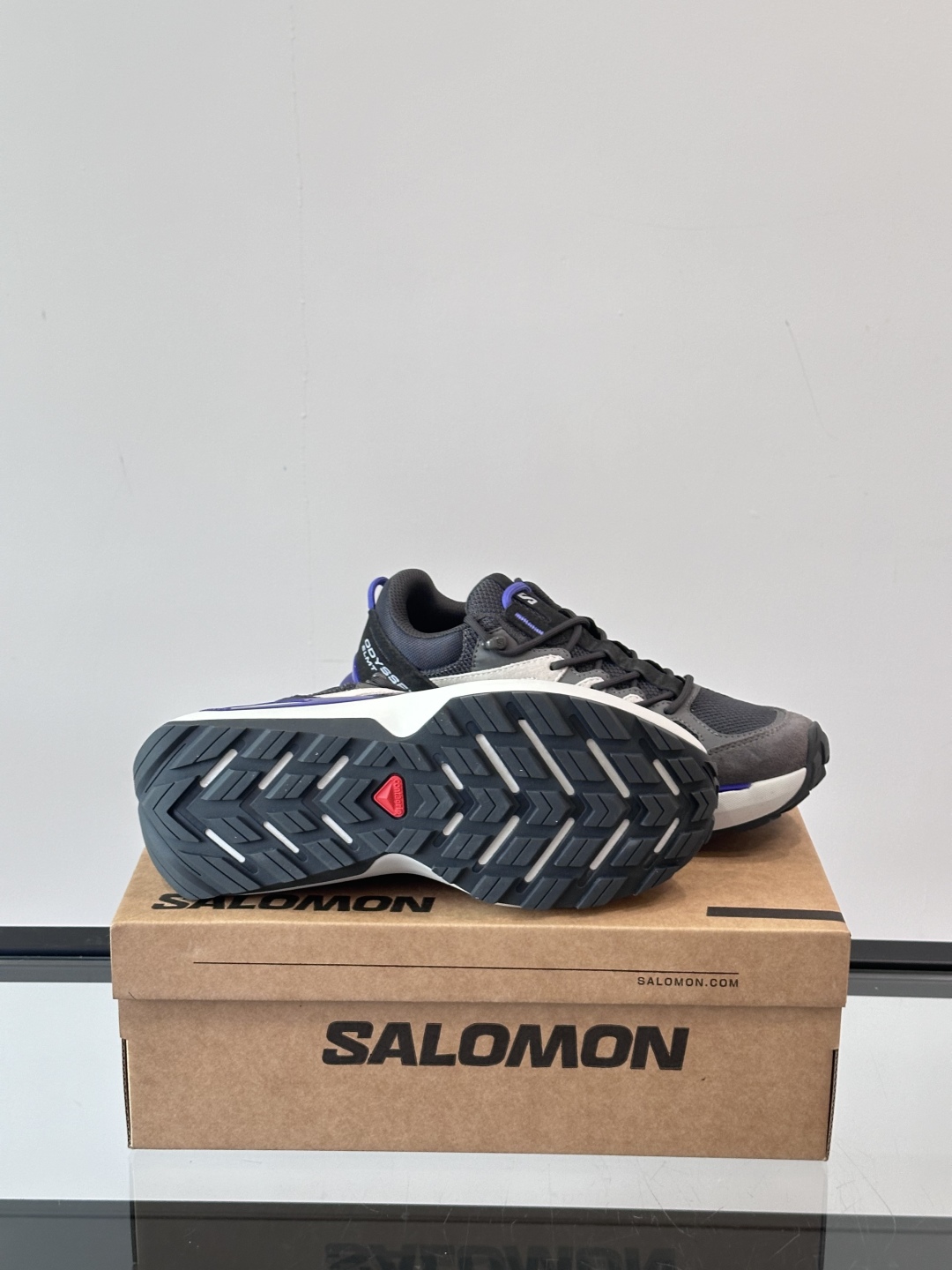 Salomon 萨洛蒙 情侣款 户外都市潮流舒适休闲 减震 Odyssey Elmt 运动鞋👟Salom