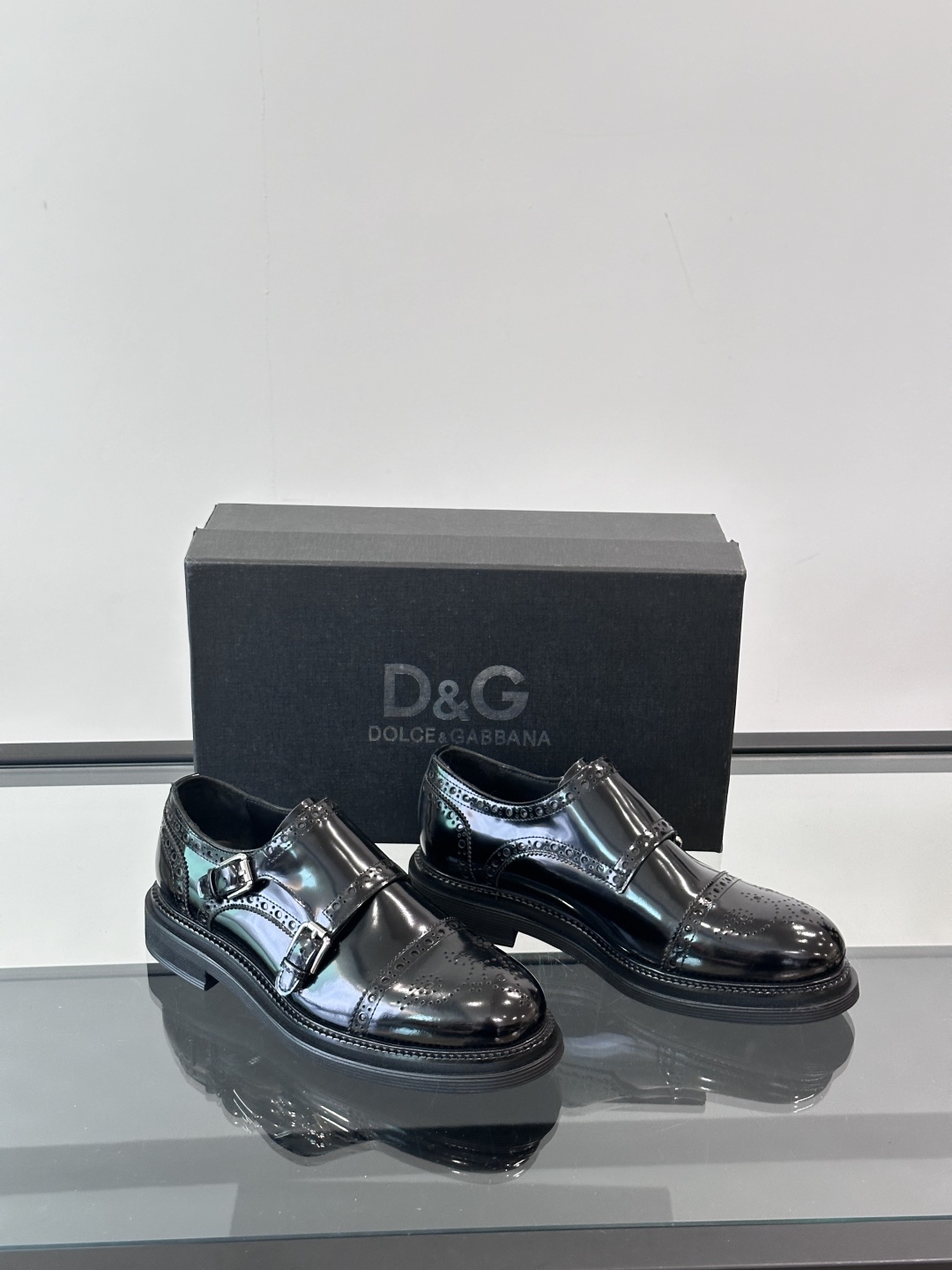 D&G 高端男士厚底正装鞋休闲皮鞋，绅士臻享 型男必备 意大利进口牛皮皮胚 小牛皮透气内里  款式独特 
