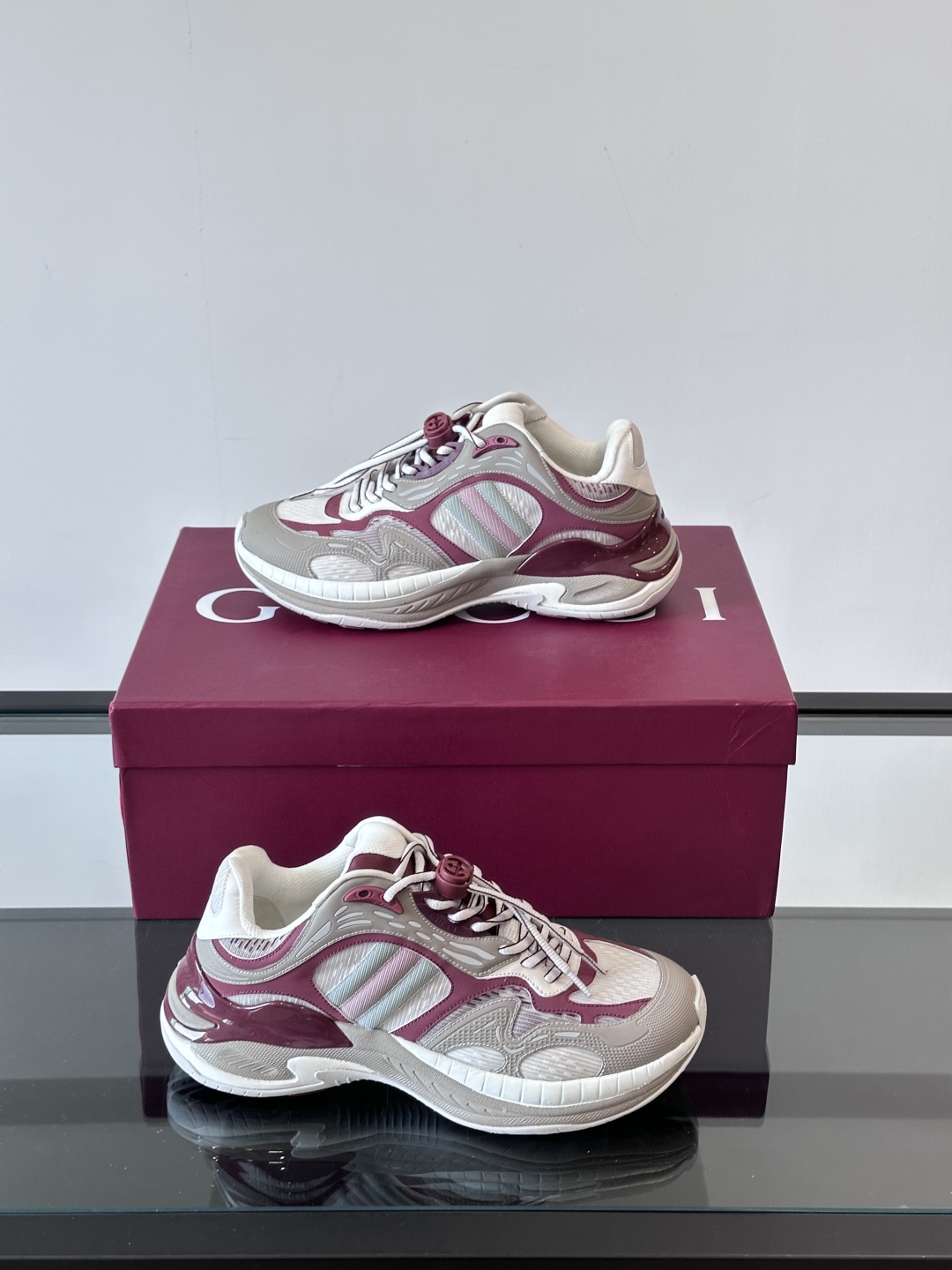 Gucci 2.0未来感运动鞋新作‼️一双颠覆性运动鞋来了. Gucci 2.0，全系列4款颜色且key
