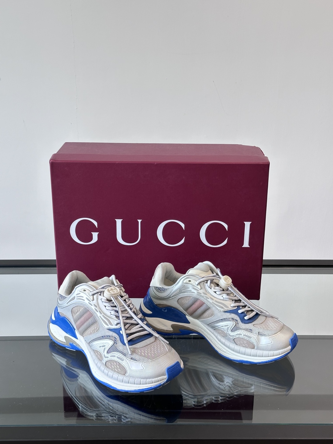Gucci 2.0未来感运动鞋新作‼️一双颠覆性运动鞋来了. Gucci 2.0，全系列4款颜色且key