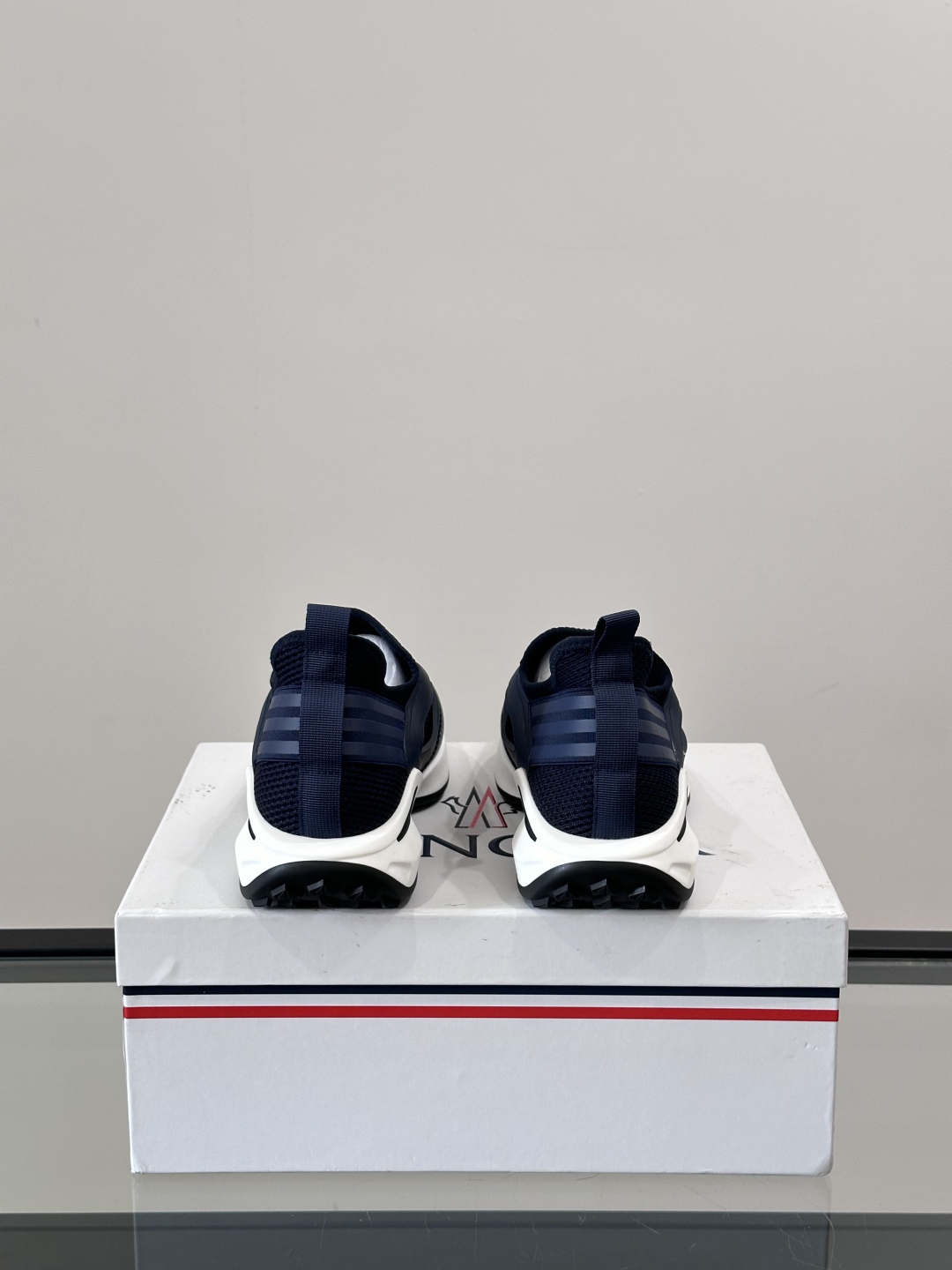 Moncler Men's Casual Slip-On Sneakers, Comfortable and Breathable, Sizes 39-44 8 cmp i1746460325501 5441 0 6
