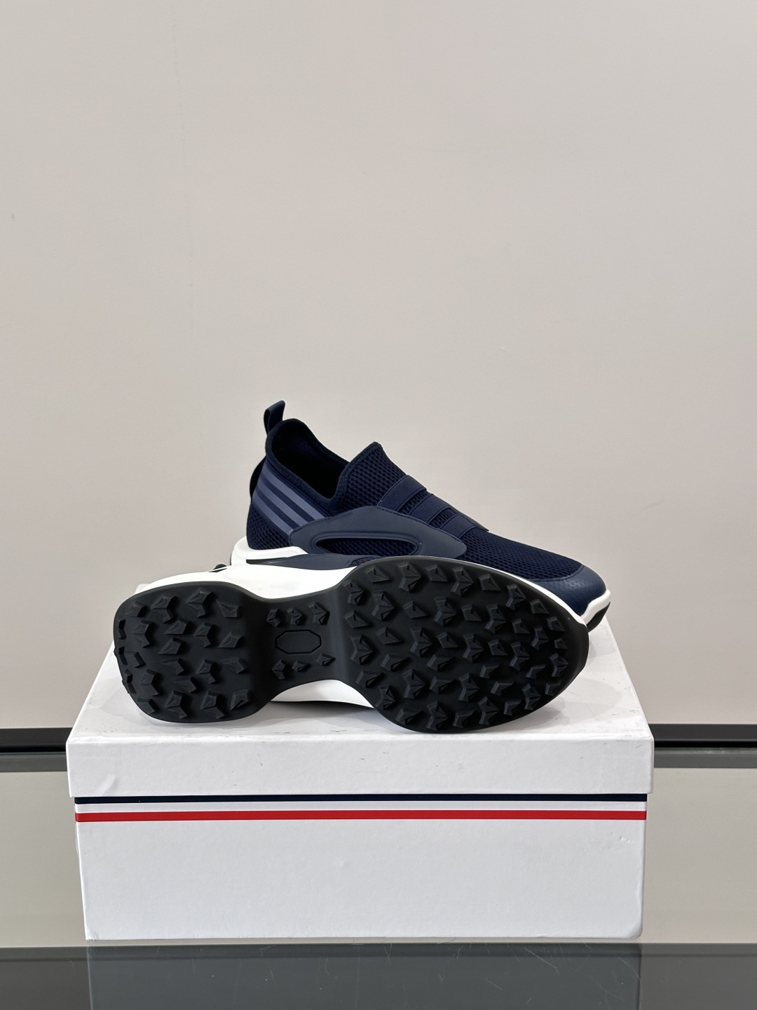Moncler Men's Casual Slip-On Sneakers, Comfortable and Breathable, Sizes 39-44 10 cmp i1746460325519 8545 0 8