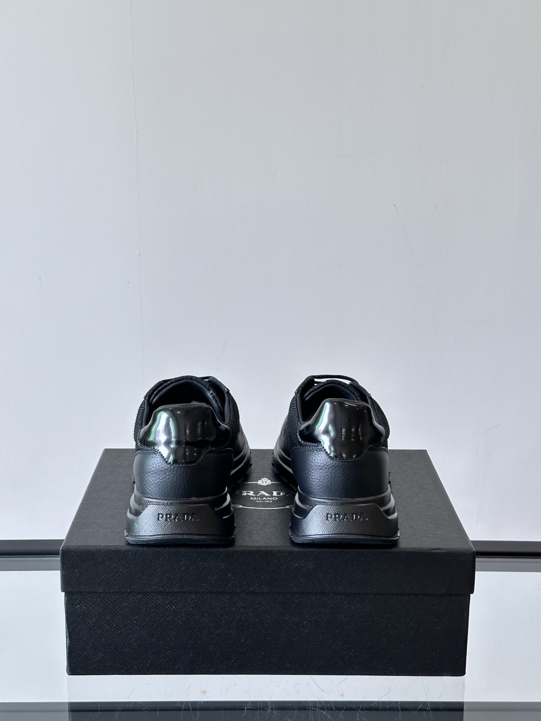 ◾️▫️Prad*拉达2025新品男士时尚运动鞋，进口小牛皮拼接网面材料，内里头层小牛皮搭配小牛鞋垫，鞋