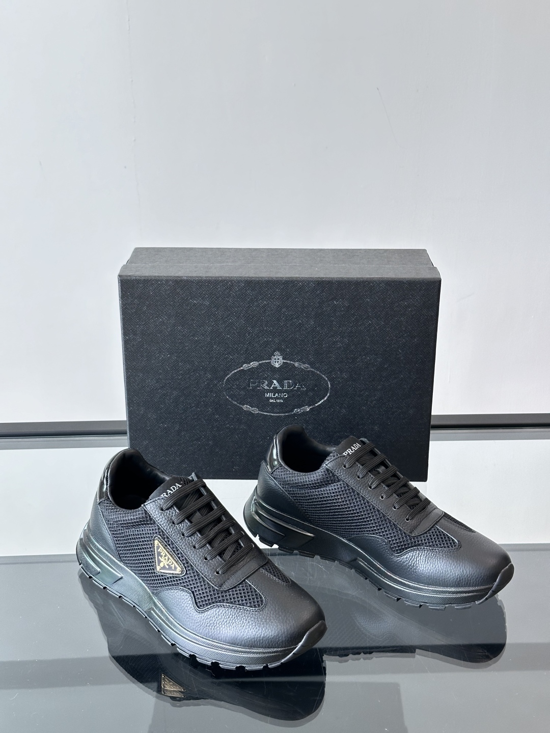 ◾️▫️Prad*拉达2025新品男士时尚运动鞋，进口小牛皮拼接网面材料，内里头层小牛皮搭配小牛鞋垫，鞋