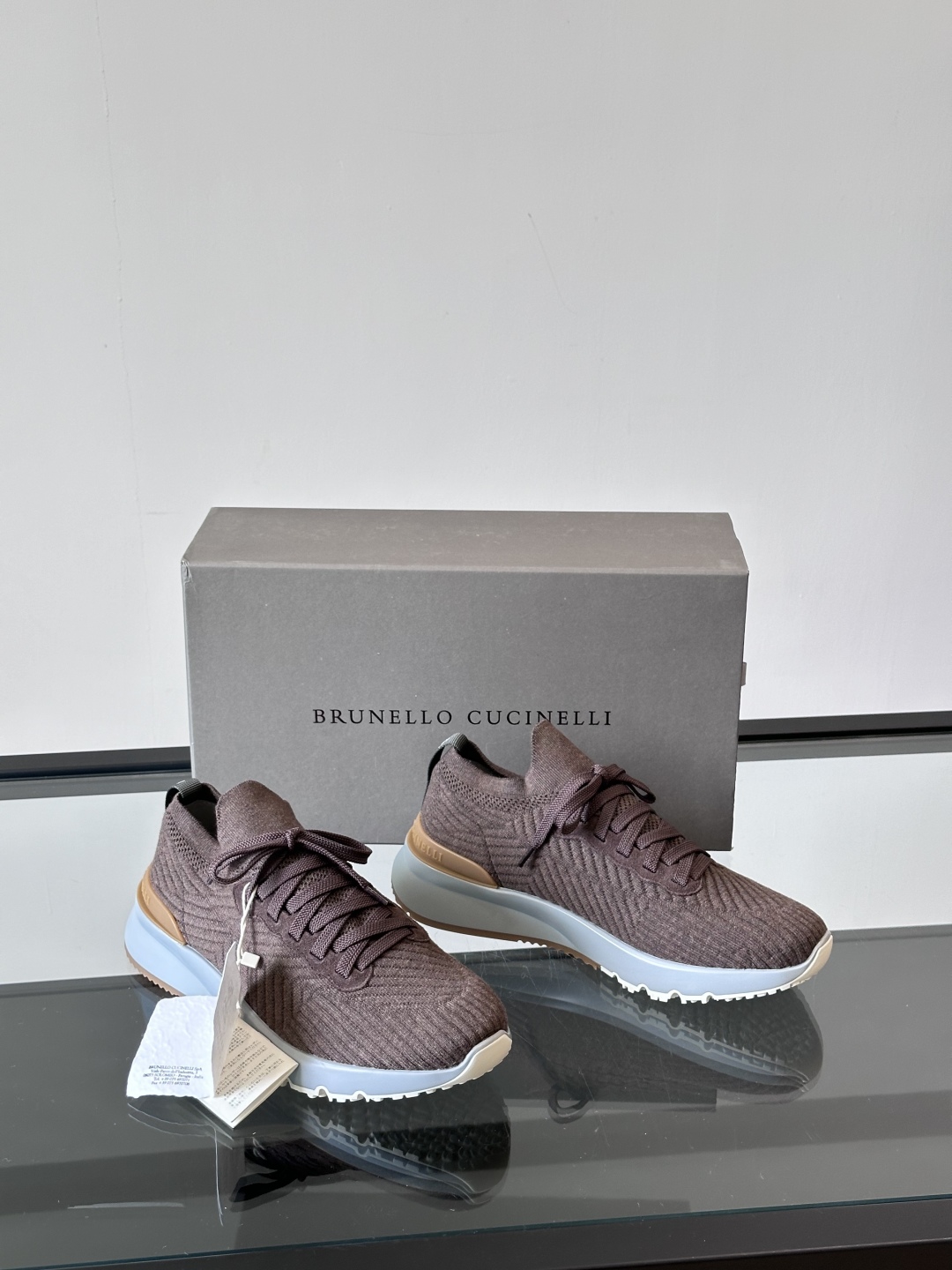Brunello Cucinelli 新款拼色运动板男鞋 此款运动鞋面料采用进口飞织，春夏穿着舒适透气，