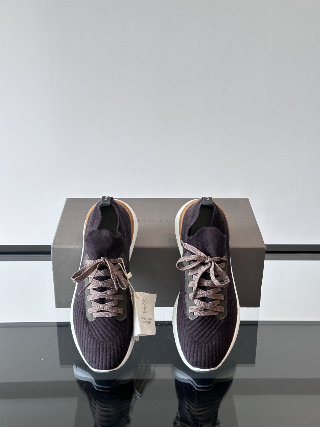 Brunello Cucinelli 新款拼色运动板男鞋 此款运动鞋面料采用进口飞织，春夏穿着舒适透气，