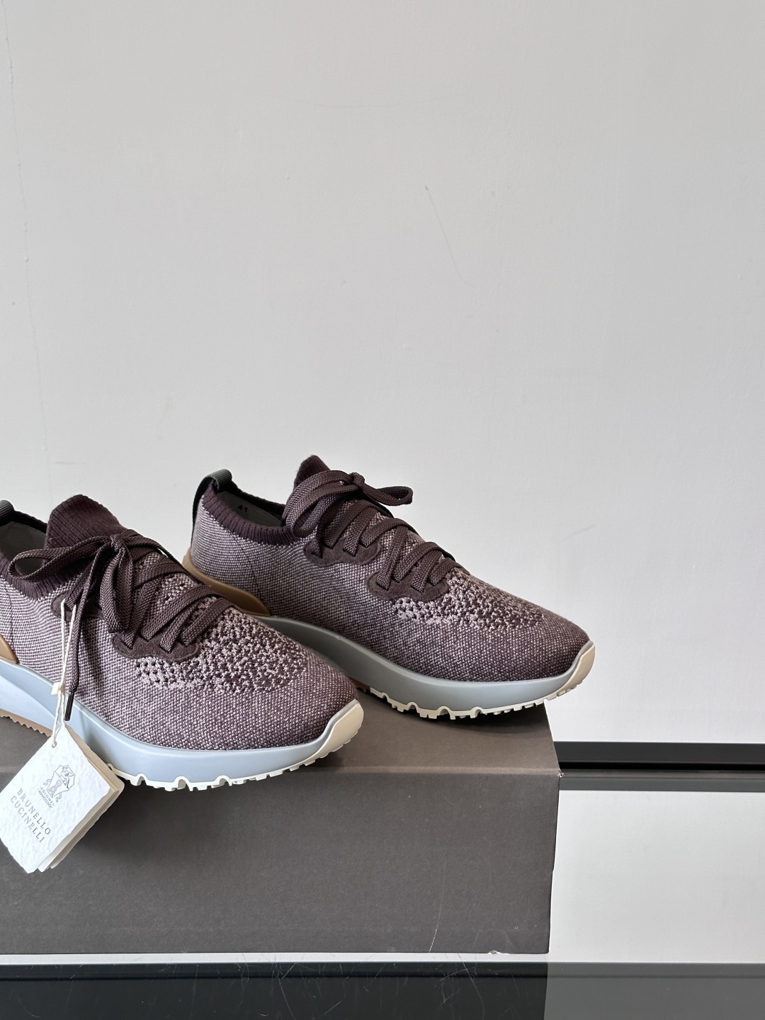 Brunello Cucinelli 新款拼色运动板男鞋 此款运动鞋面料采用进口飞织，春夏穿着舒适透气，