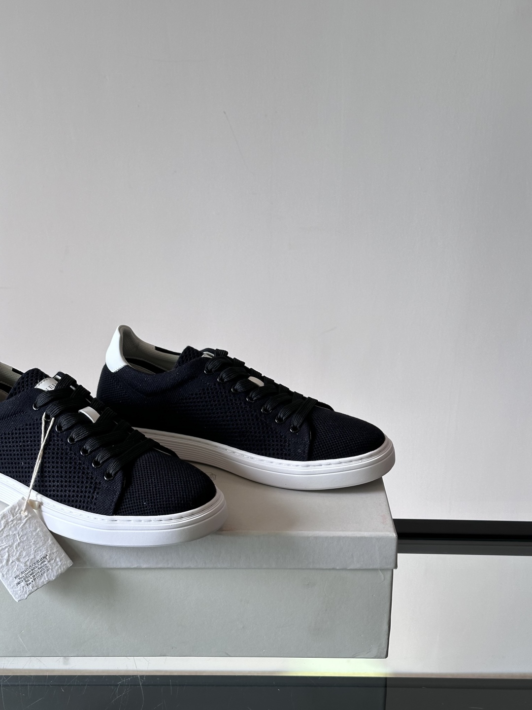 Brunello Cucinelli 老钱风意大利顶奢休闲男鞋，面料采用进口编织材料。立体感和亲肤感十足