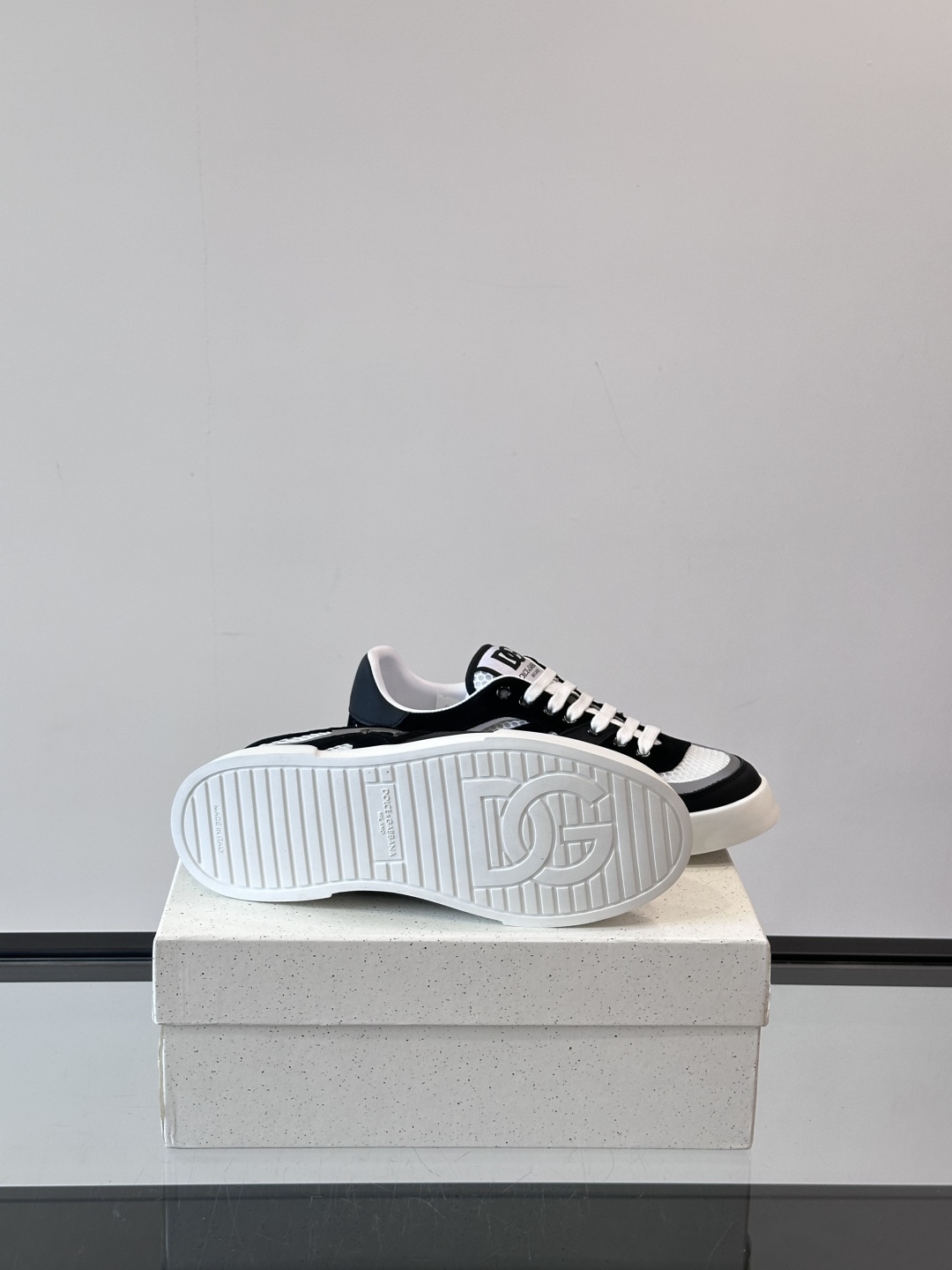 Dolce & Gabbana Strobel Portofino 杜嘉班纳男士休闲鞋👟，全新男士牛仔拼