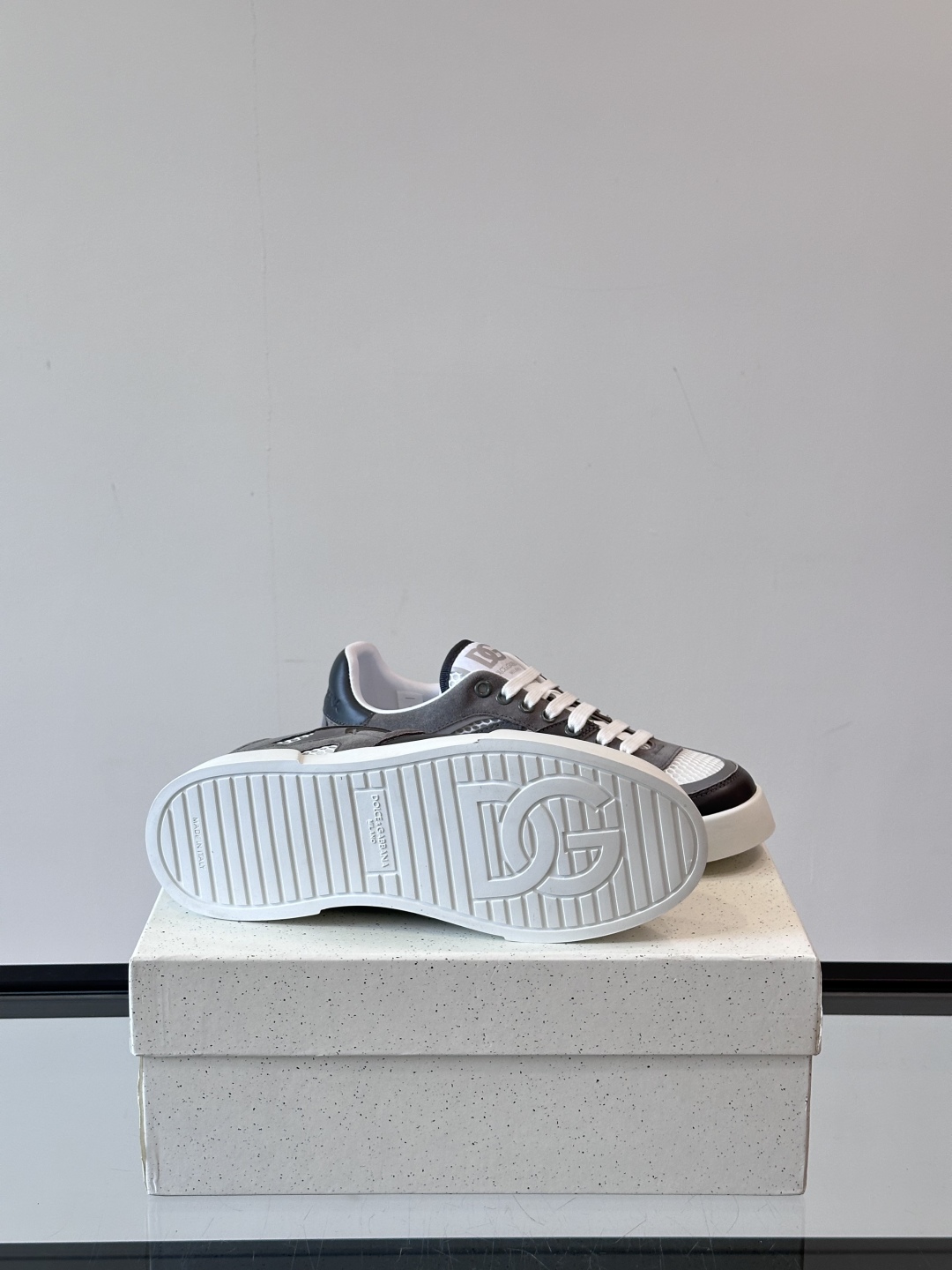 Dolce & Gabbana Strobel Portofino 杜嘉班纳男士休闲鞋👟，全新男士牛仔拼