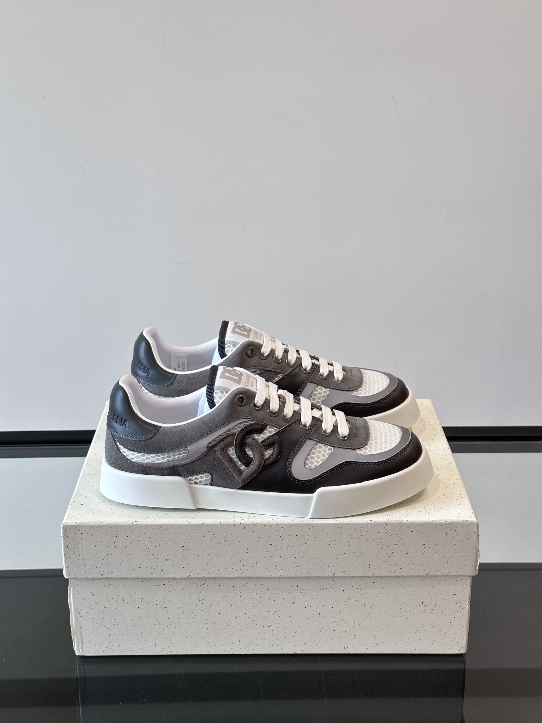 Dolce & Gabbana Strobel Portofino 杜嘉班纳男士休闲鞋👟，全新男士牛仔拼