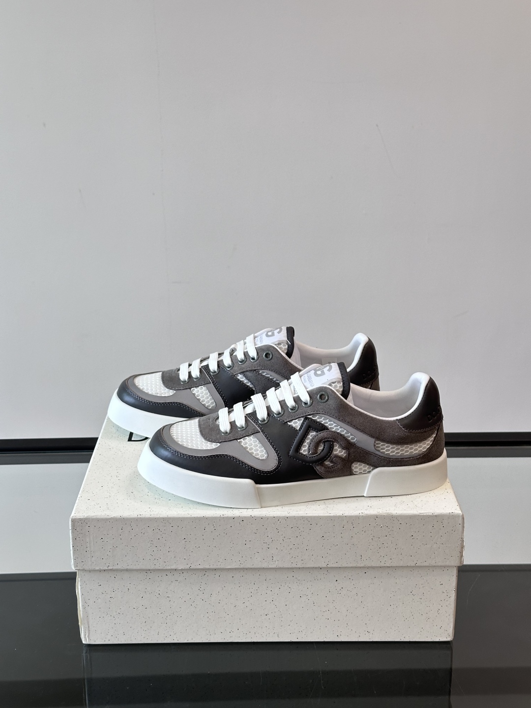 Dolce & Gabbana Strobel Portofino 杜嘉班纳男士休闲鞋👟，全新男士牛仔拼