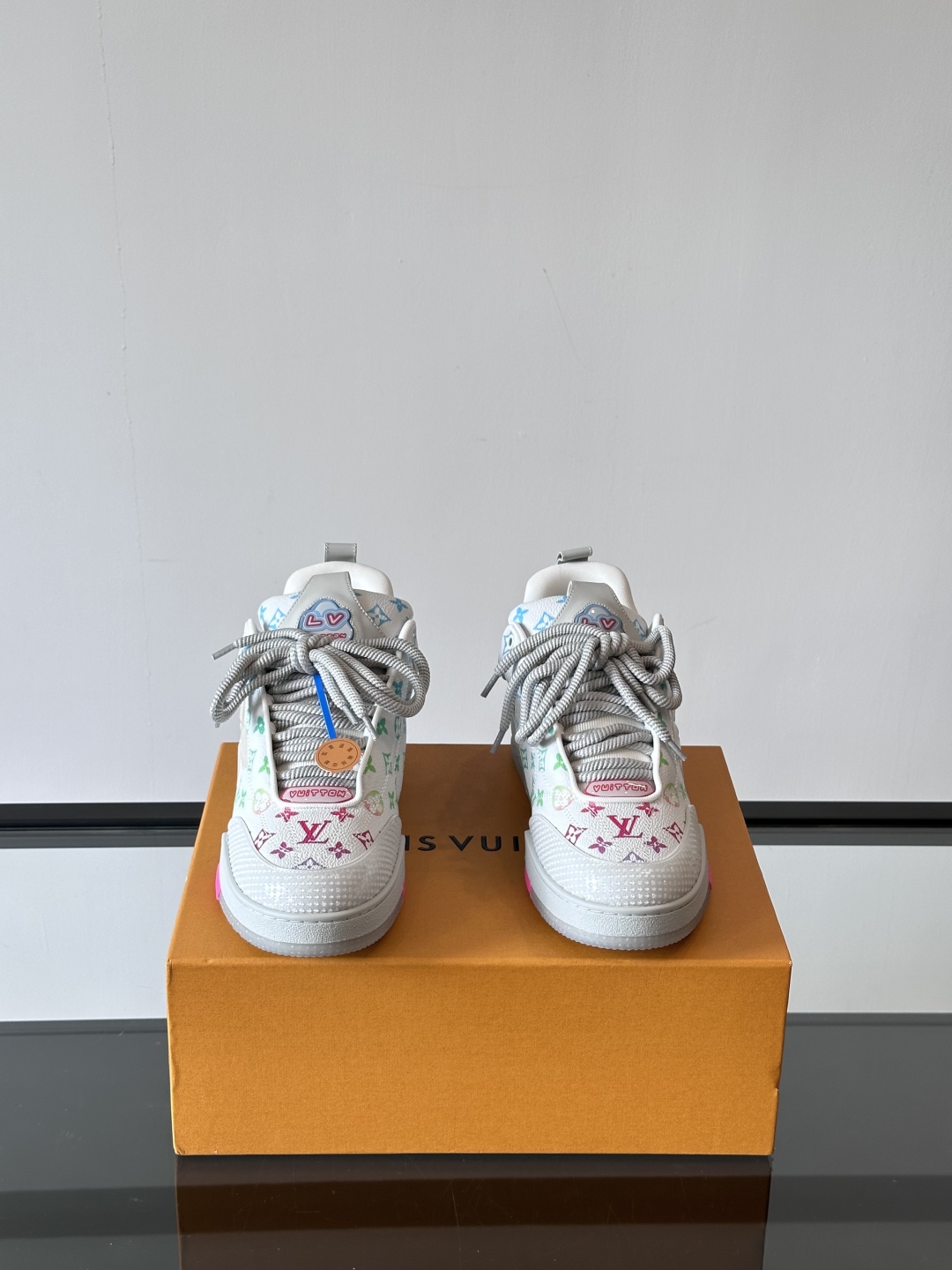 Louis Vuitton 2025 SS Trainer Chunky Skate Shoes - Fashion Sneakers 3 cmp i1747553995654 9851 0 1