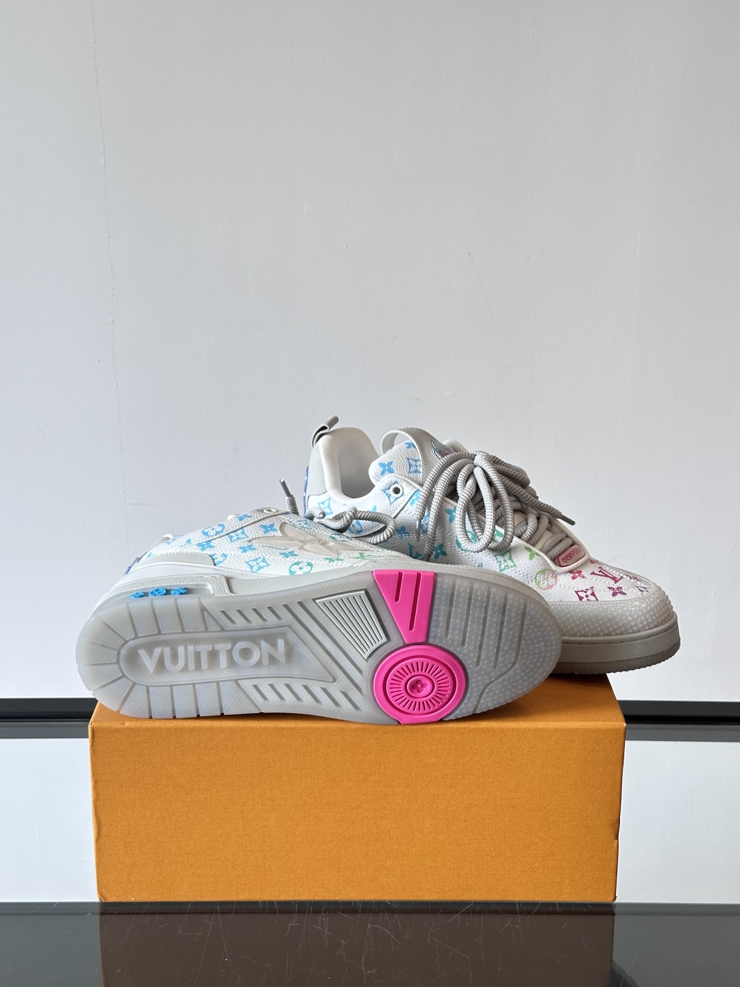 Louis Vuitton 2025 SS Trainer Chunky Skate Shoes - Fashion Sneakers 10 cmp i1747553997729 9645 0 8