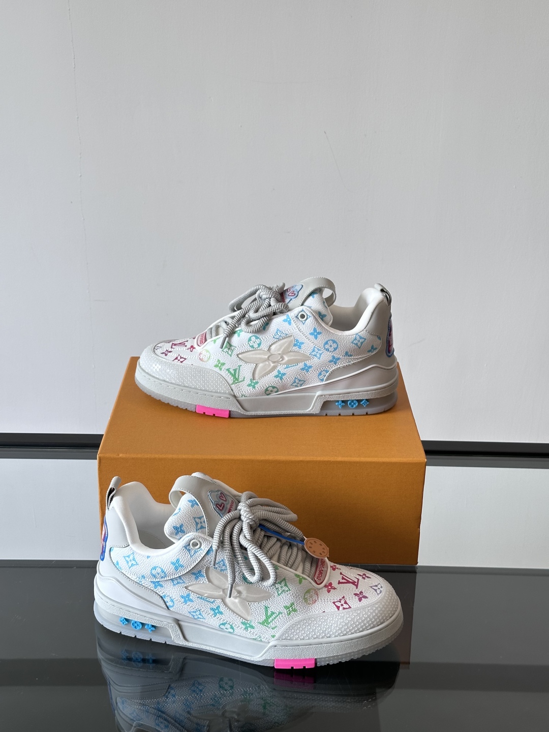 Louis Vuitton 2025 SS Trainer Chunky Skate Shoes - Fashion Sneakers 5 cmp i1747553997765 6964 0 3