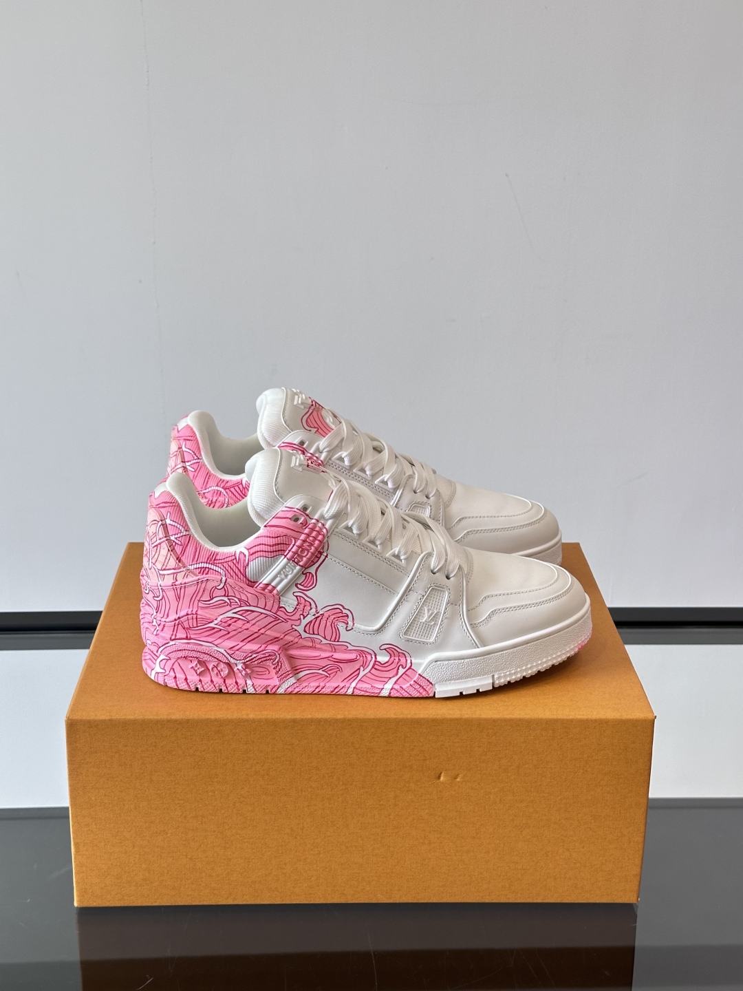 Louis Vuitton L Trainer Sneakers - Hand-Painted Wave Design, Custom Edition 2 cmp i1747561616971 8316 0 0