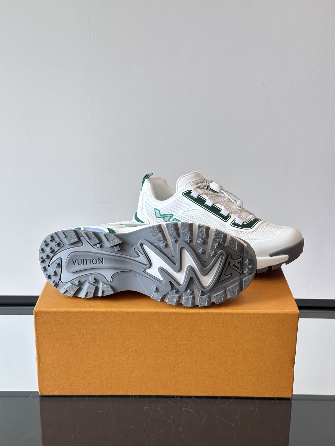 Louis Vuitton Runner Tatic SS25: Street-Ready Luxury Sneakers 10 cmp i1747561824878 3744 0 8