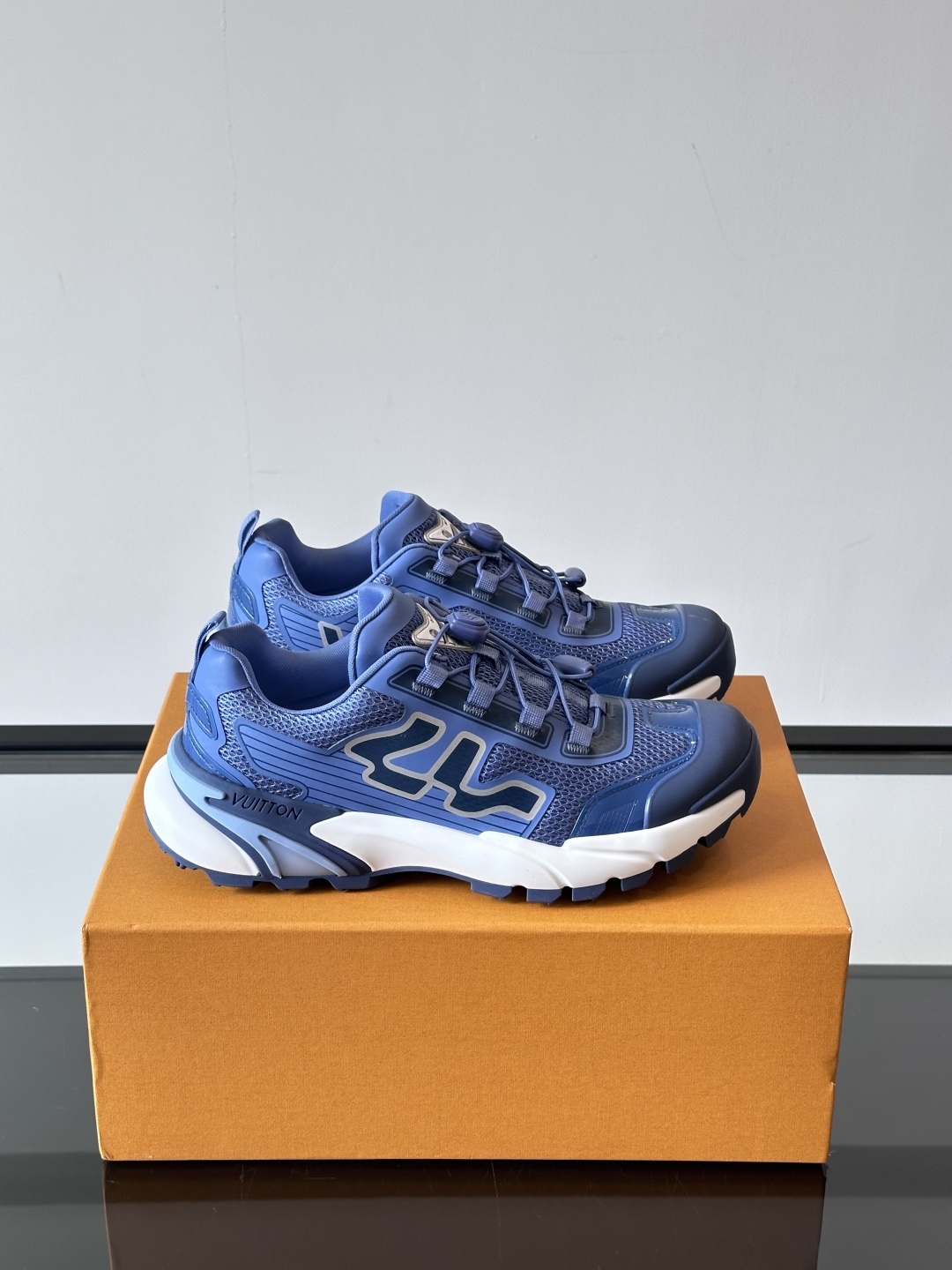 LV Runner TaticSS25春夏新系列也是可爱到无话可说👟Pharrell在LV的设计风格,以