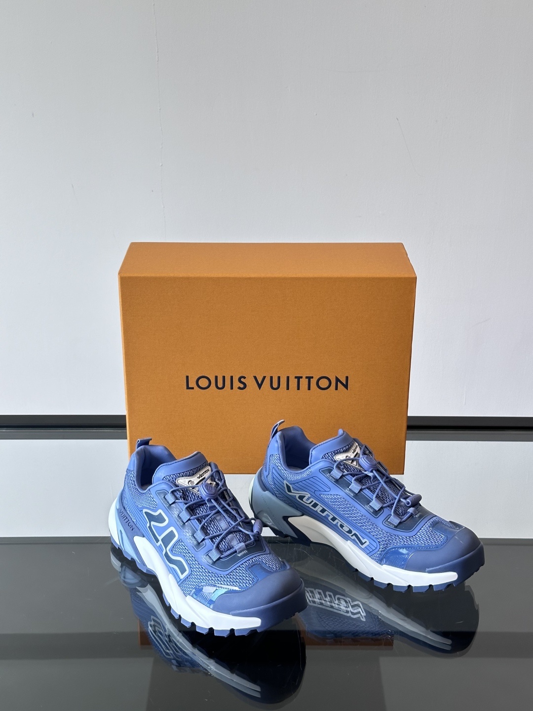 LV Runner TaticSS25春夏新系列也是可爱到无话可说👟Pharrell在LV的设计风格,以