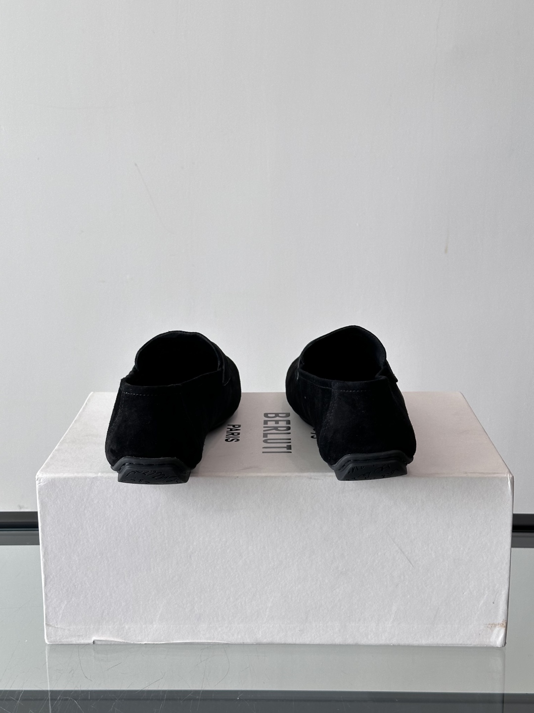 Berluti/布鲁提Eden Scritto图纹皮革便鞋男士套脚款，采用进口牛皮鞋面 柔软有型 舒适透