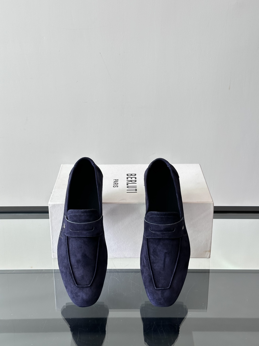 Berluti/布鲁提Eden Scritto图纹皮革便鞋男士套脚款，采用进口牛皮鞋面 柔软有型 舒适透