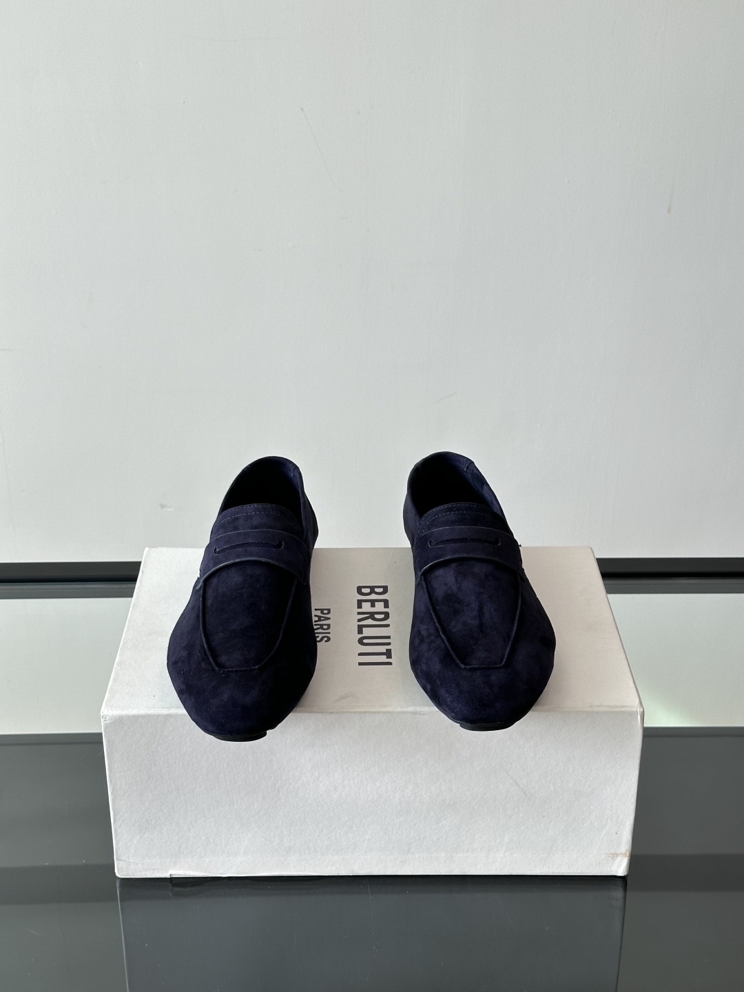 Berluti/布鲁提Eden Scritto图纹皮革便鞋男士套脚款，采用进口牛皮鞋面 柔软有型 舒适透