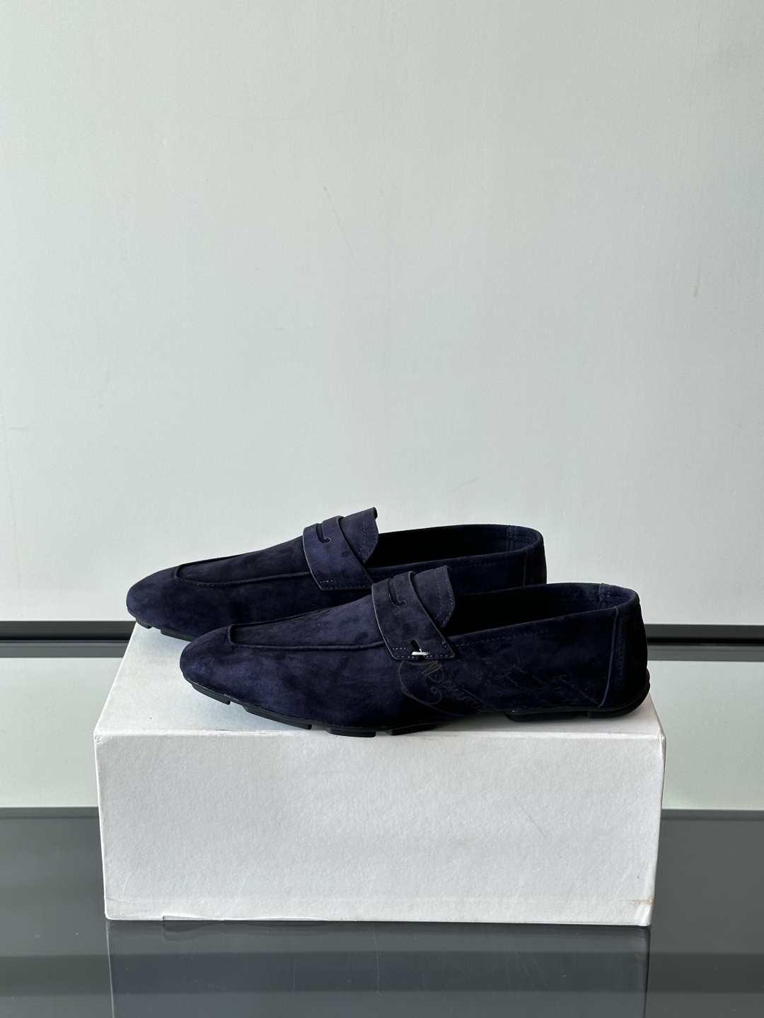 Berluti/布鲁提Eden Scritto图纹皮革便鞋男士套脚款，采用进口牛皮鞋面 柔软有型 舒适透