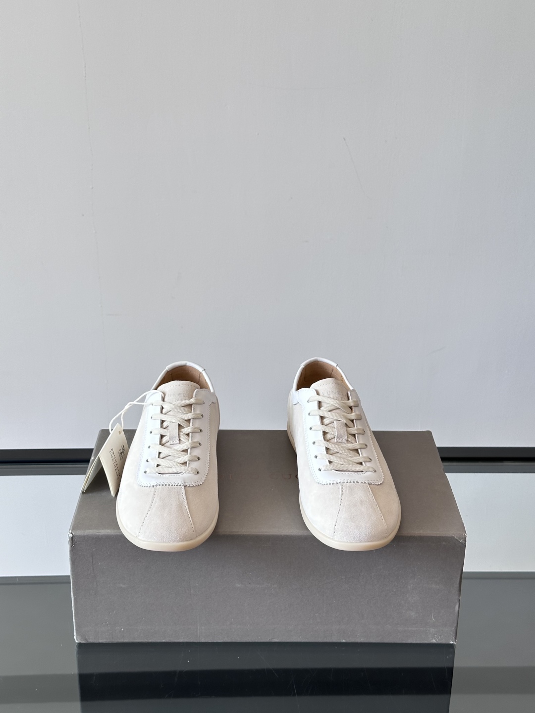 Brunello Cucinelli  SS25🆕春夏新款拼色运动板男鞋 此款运动鞋面料采用意大利进口麂