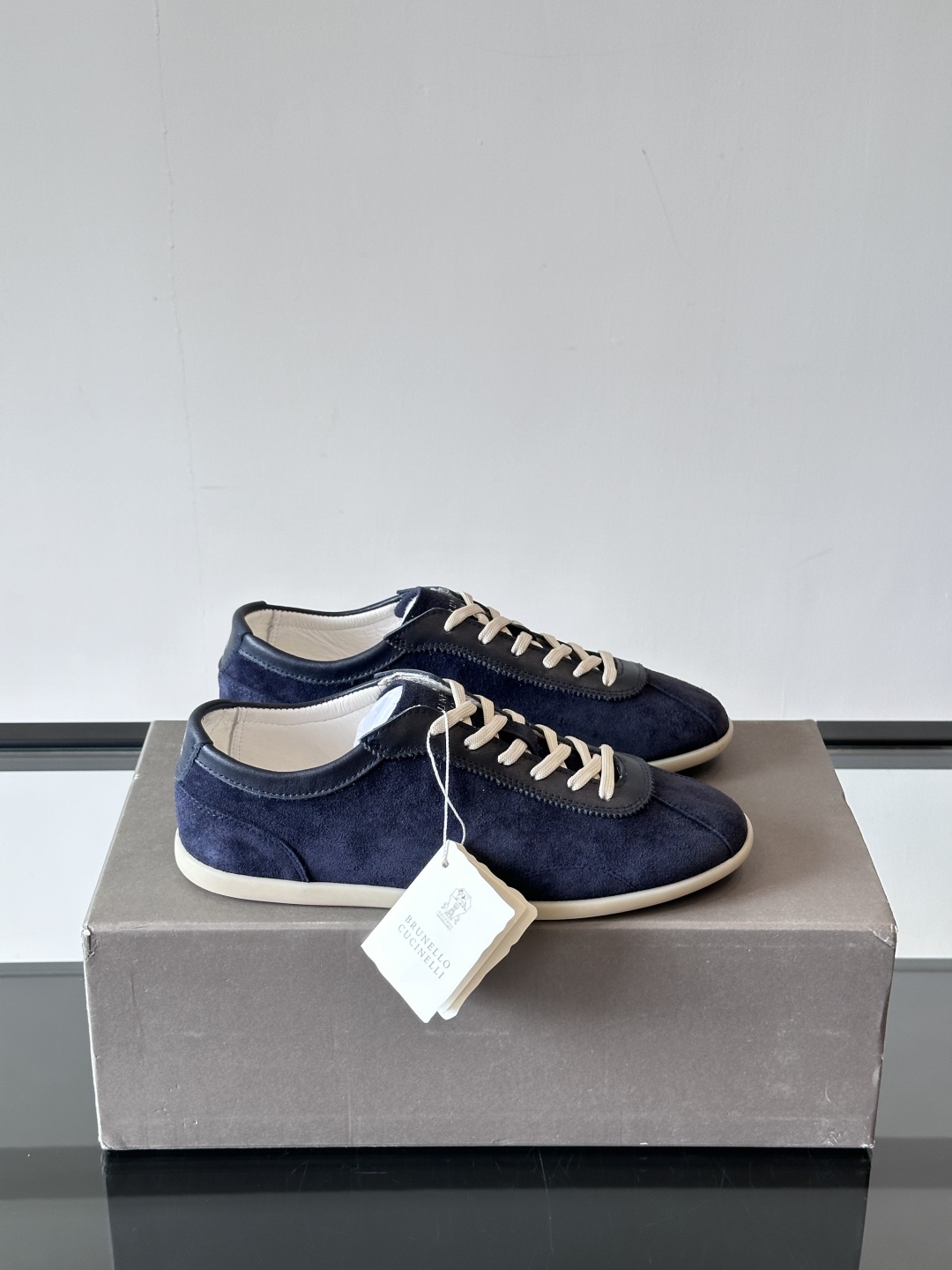 Brunello Cucinelli  SS25🆕春夏新款拼色运动板男鞋 此款运动鞋面料采用意大利进口麂