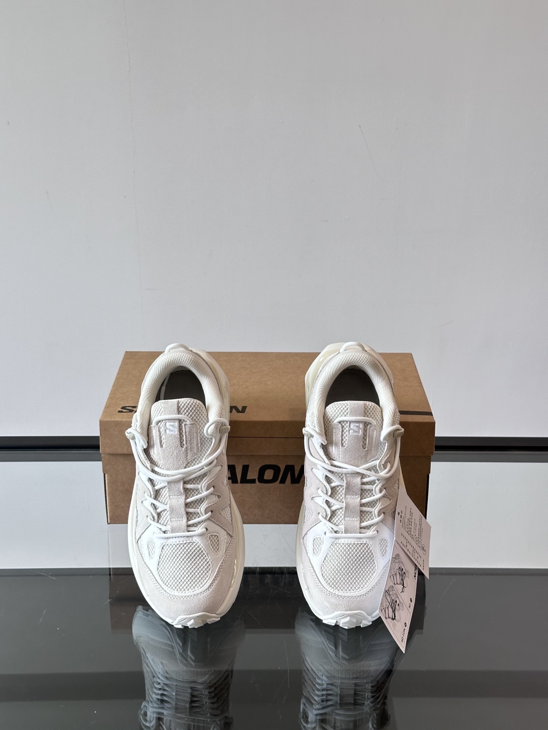 Salomon 萨洛蒙 Odyssey ELMT Low 户外休闲鞋 低帮运动鞋 男女登山鞋 情侣跑鞋👟