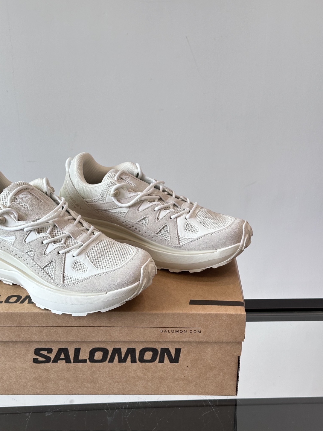 Salomon 萨洛蒙 Odyssey ELMT Low 户外休闲鞋 低帮运动鞋 男女登山鞋 情侣跑鞋👟