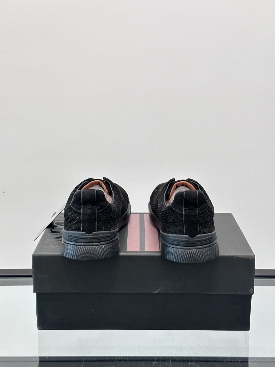 ZEGNA 杰尼亚 绒面奢华休闲TriPle Stitch™ 2025新款男士休闲鞋，选用进口翻毛牛皮打