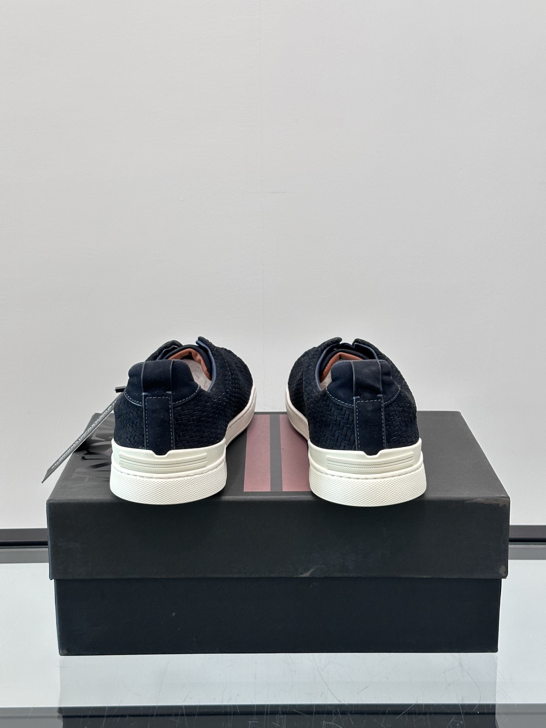 ZEGNA 杰尼亚 绒面奢华休闲TriPle Stitch™ 2025新款男士休闲鞋，选用进口翻毛牛皮打