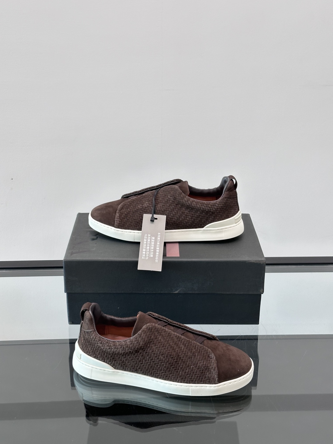 ZEGNA 杰尼亚 绒面奢华休闲TriPle Stitch™ 2025新款男士休闲鞋，选用进口翻毛牛皮打