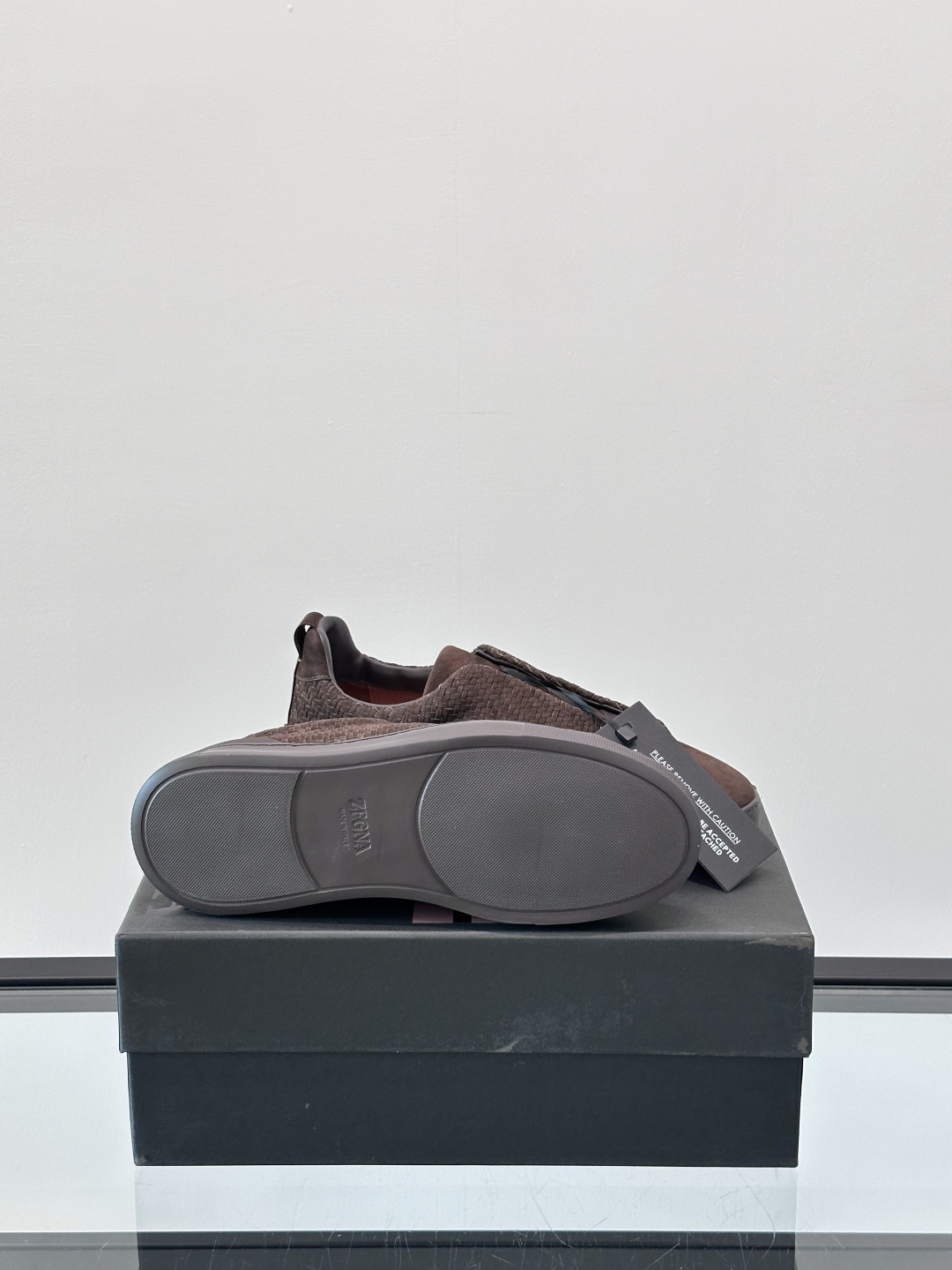ZEGNA 杰尼亚 绒面奢华休闲TriPle Stitch™ 2025新款男士休闲鞋，选用进口翻毛牛皮打
