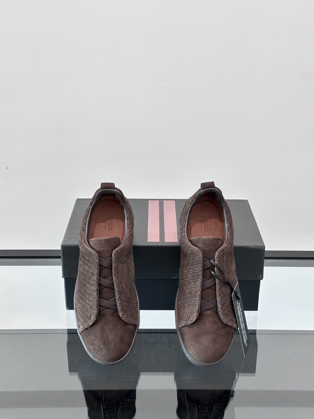 ZEGNA 杰尼亚 绒面奢华休闲TriPle Stitch™ 2025新款男士休闲鞋，选用进口翻毛牛皮打